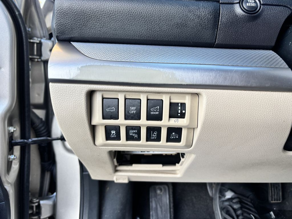 2015 Subaru Outback Image 26