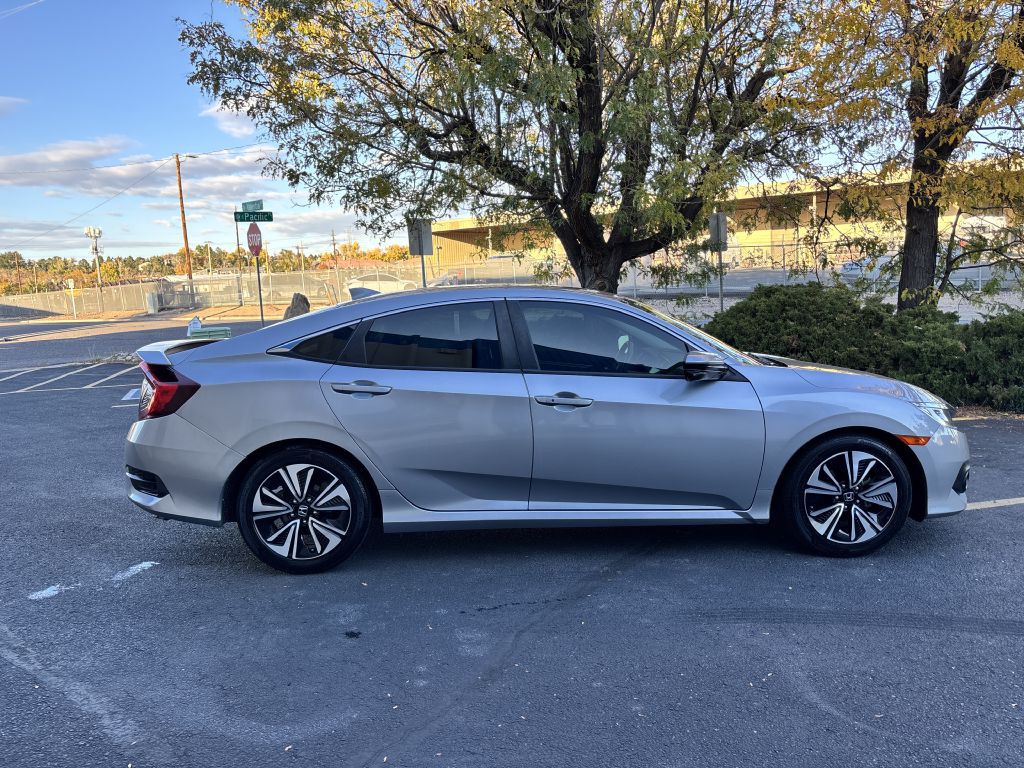 2018 Honda Civic Image 8