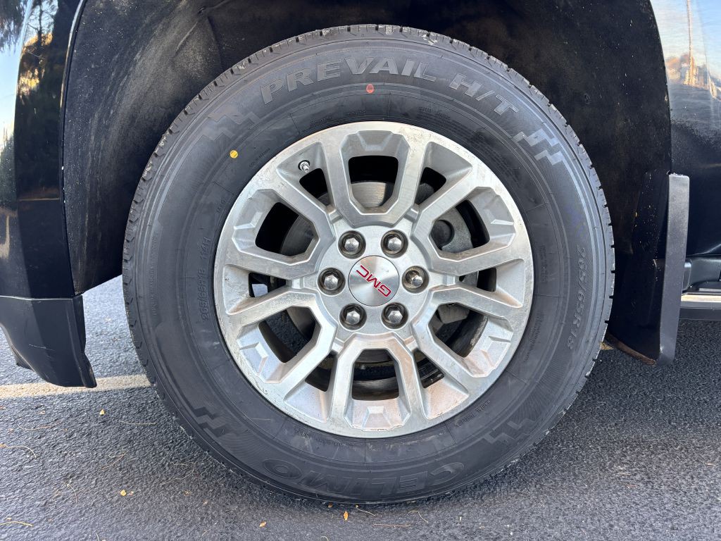 2018 GMC Yukon Image 34