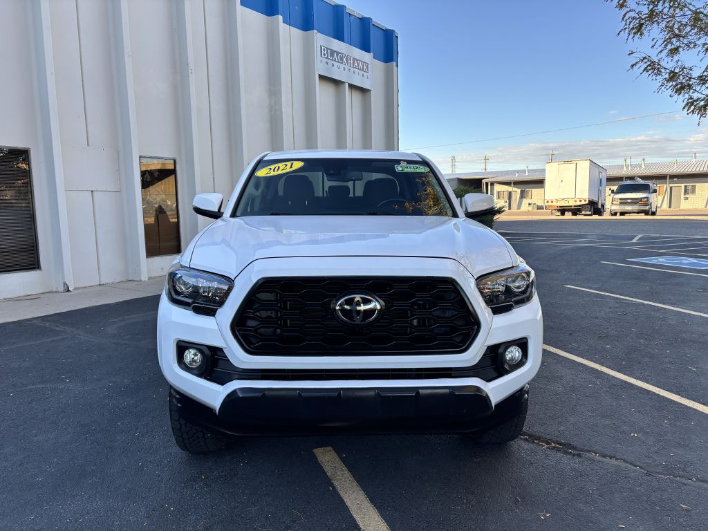 2021 Toyota Tacoma Image 2