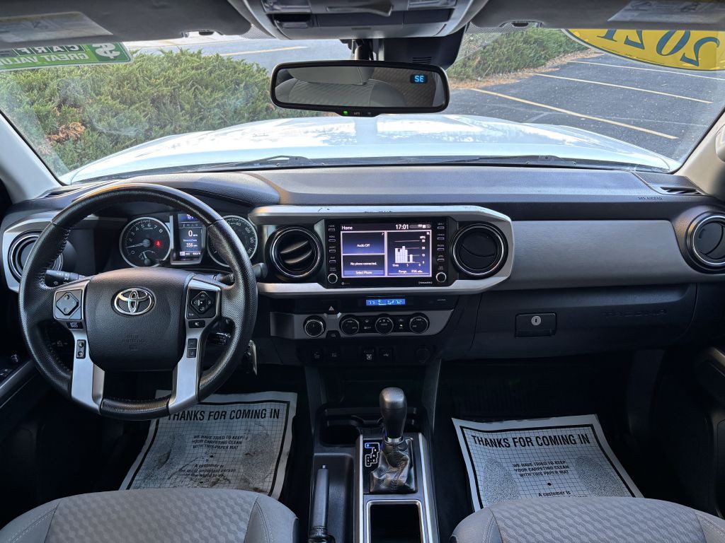 2021 Toyota Tacoma Image 18