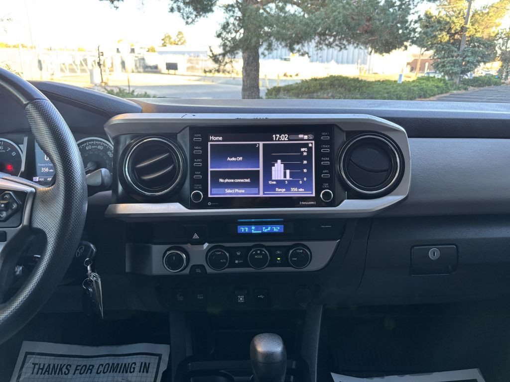 2021 Toyota Tacoma Image 19