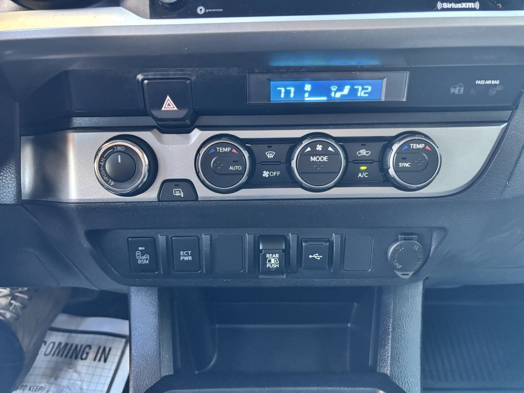 2021 Toyota Tacoma Image 25