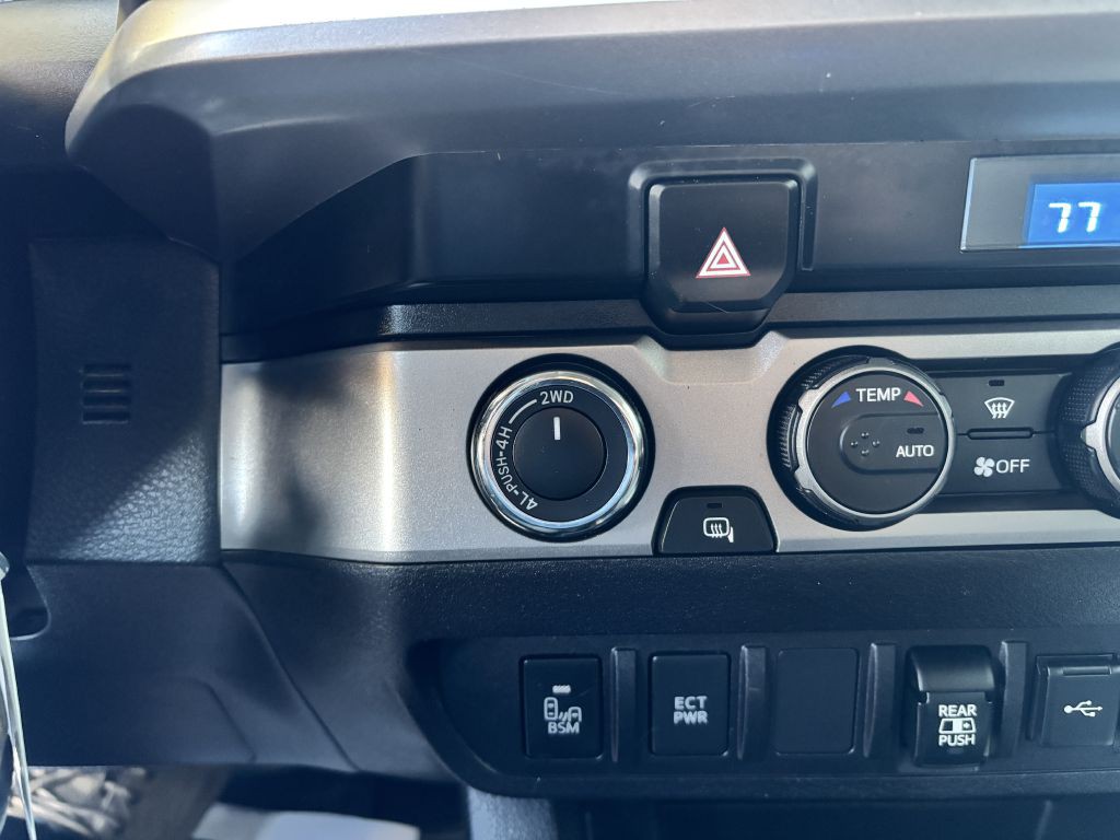 2021 Toyota Tacoma Image 26