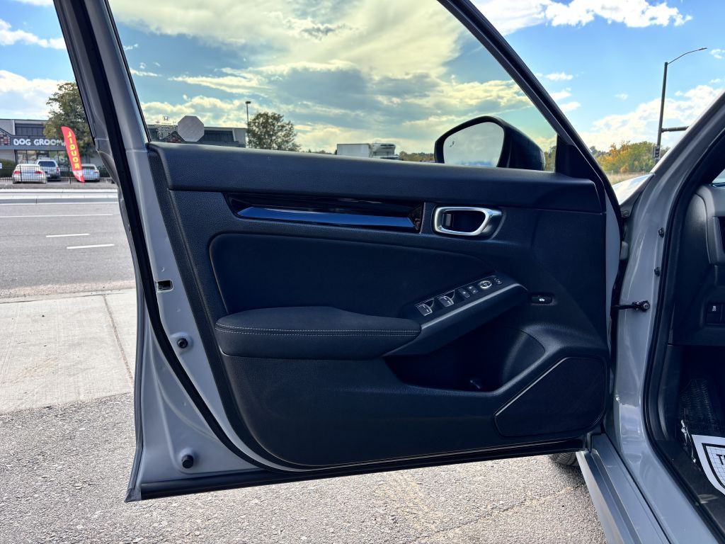 2025 Honda Civic Image 16