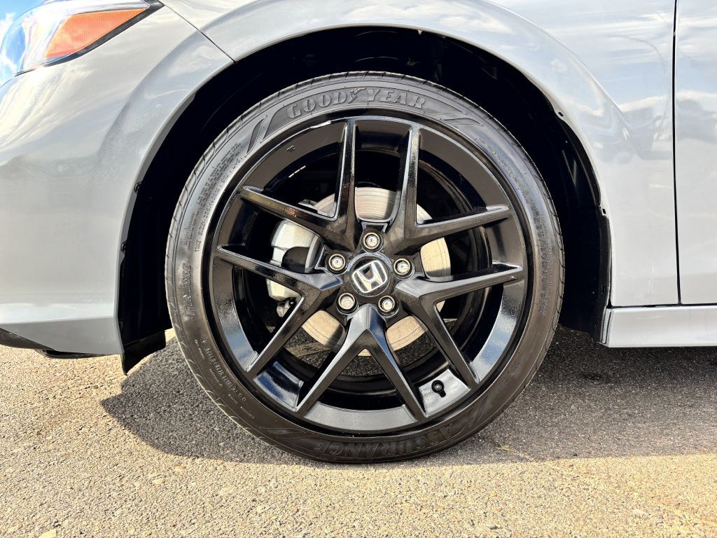 2025 Honda Civic Image 29