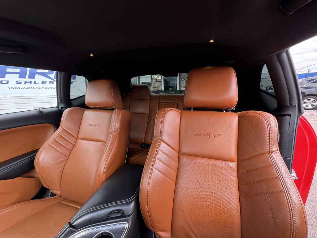 2016 Dodge Challenger Image 15