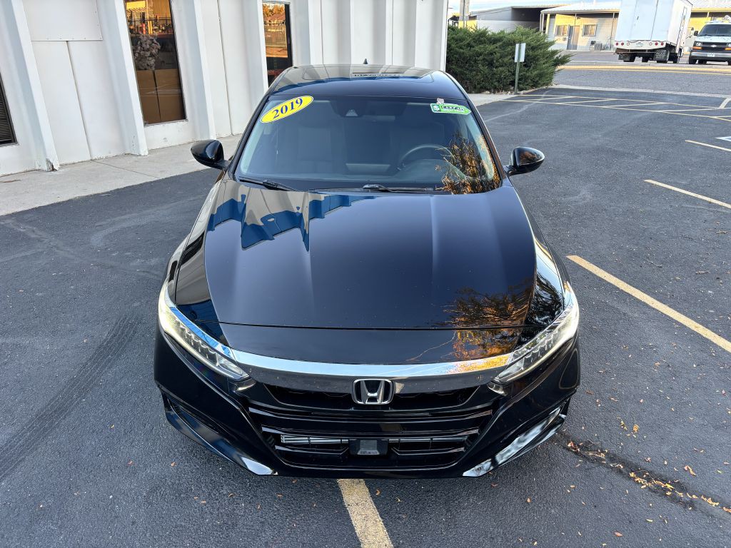 2019 Honda Accord Image 10