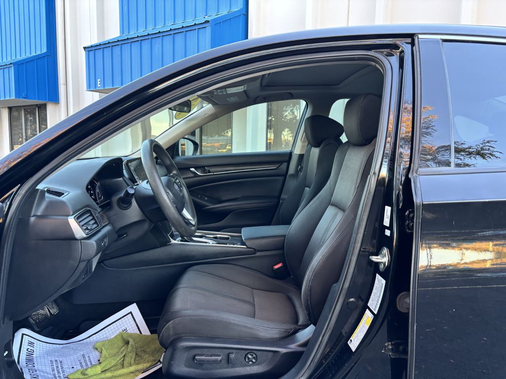 2019 Honda Accord Image 13