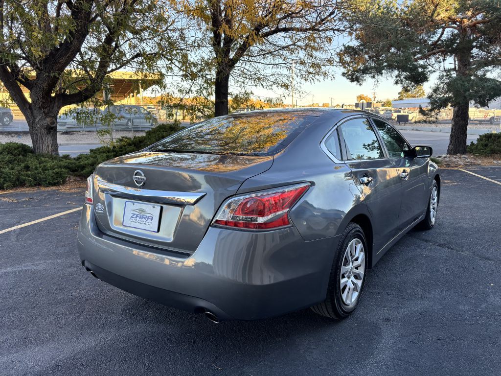 2015 Nissan Altima Image 7