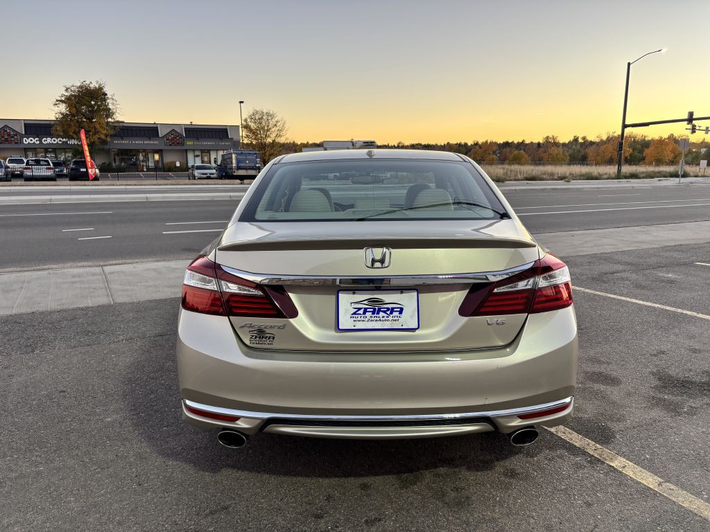 2016 Honda Accord Image 6