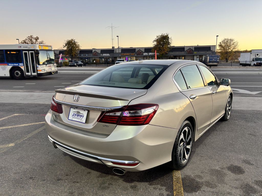 2016 Honda Accord Image 7