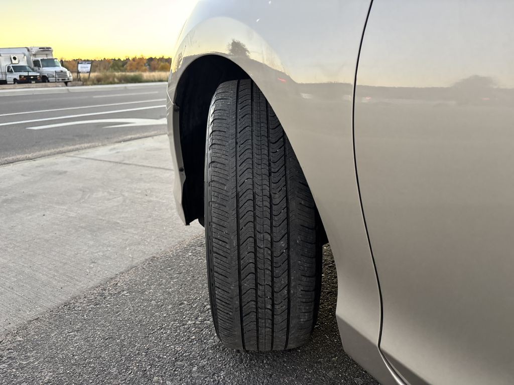 2016 Honda Accord Image 29