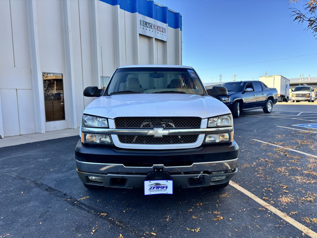 2003 Chevrolet Silverado 1500 Image 2