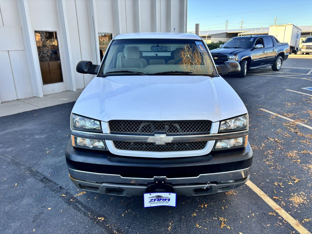 2003 Chevrolet Silverado 1500 Image 10