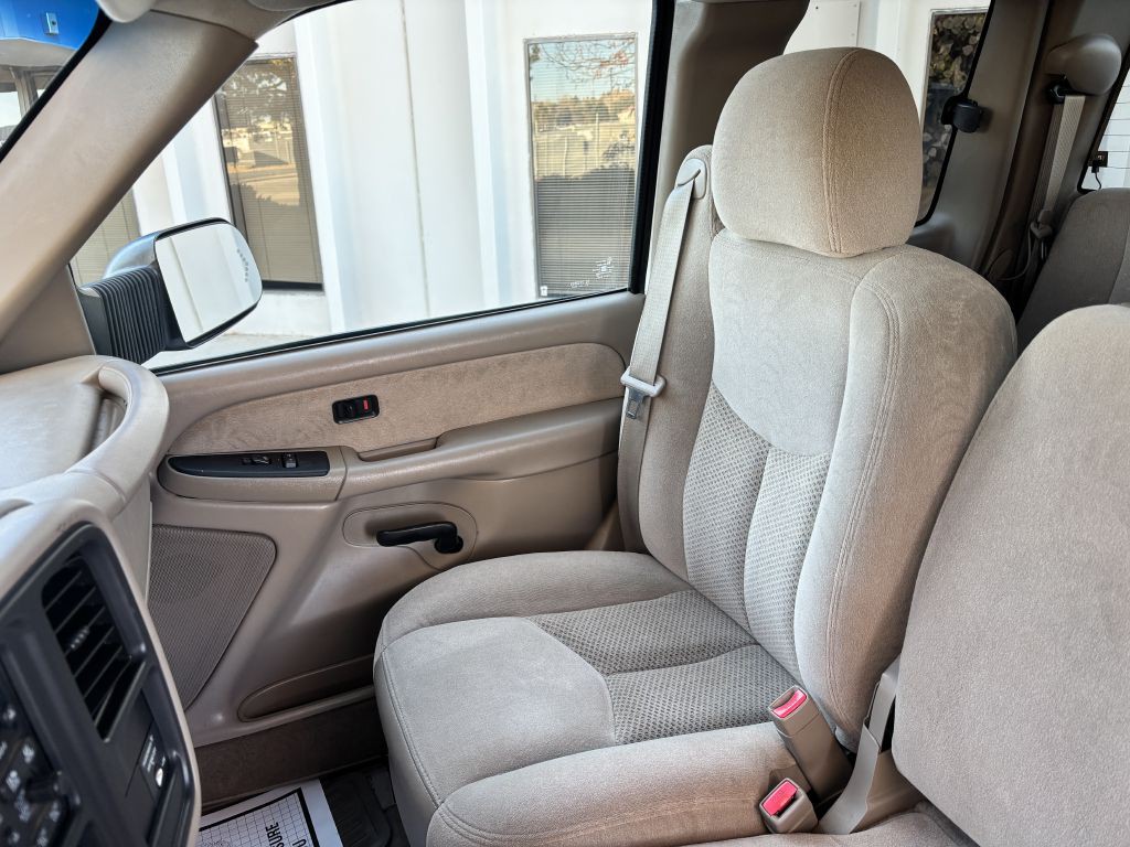 2003 Chevrolet Silverado 1500 Image 14