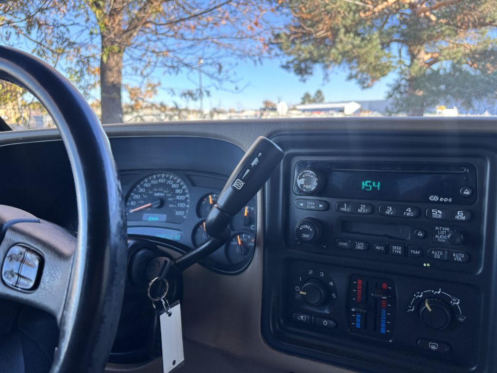 2003 Chevrolet Silverado 1500 Image 18