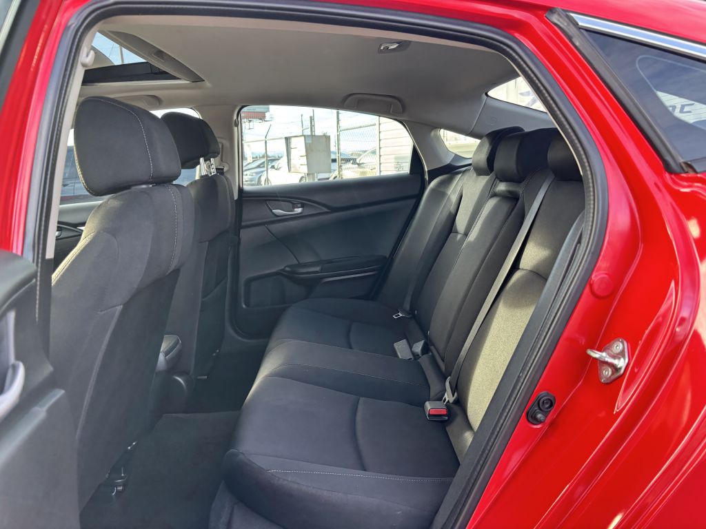 2018 Honda Civic Image 17