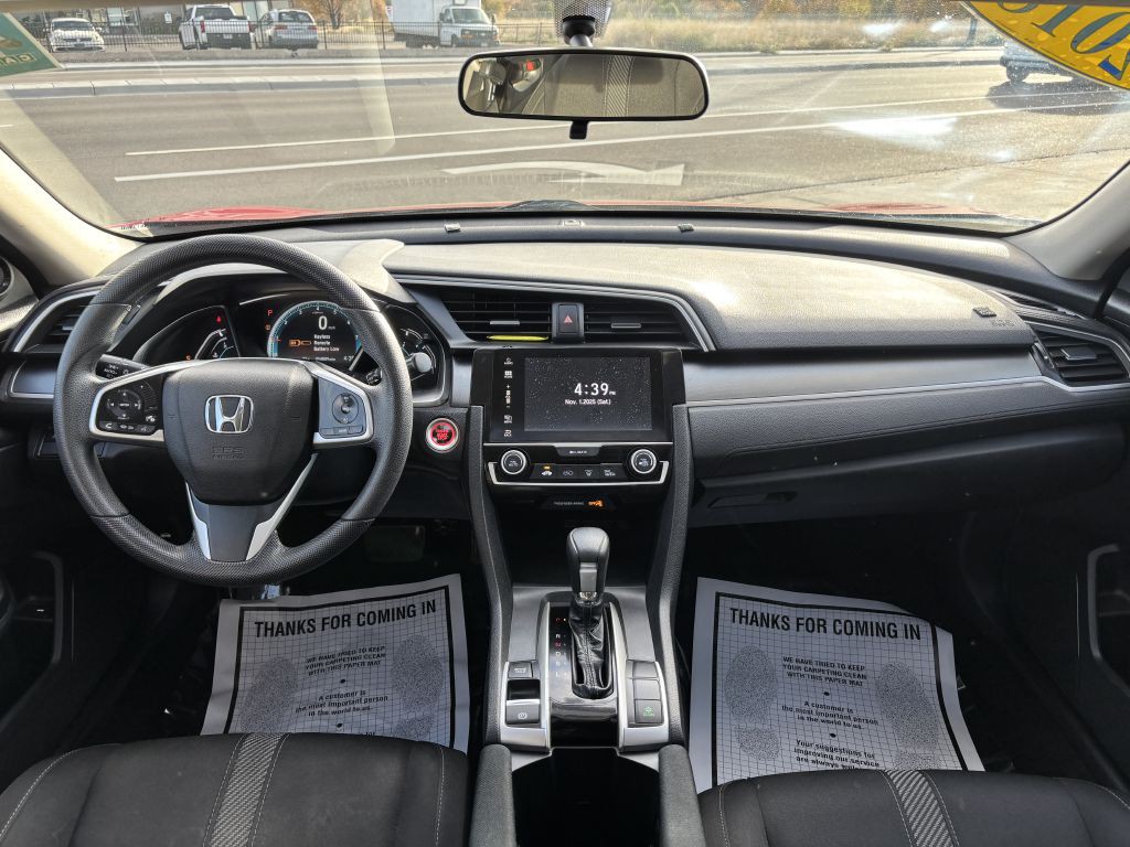 2018 Honda Civic Image 18