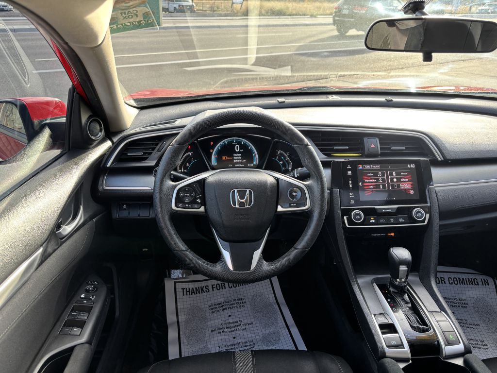 2018 Honda Civic Image 21