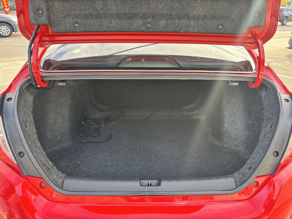 2018 Honda Civic Image 26