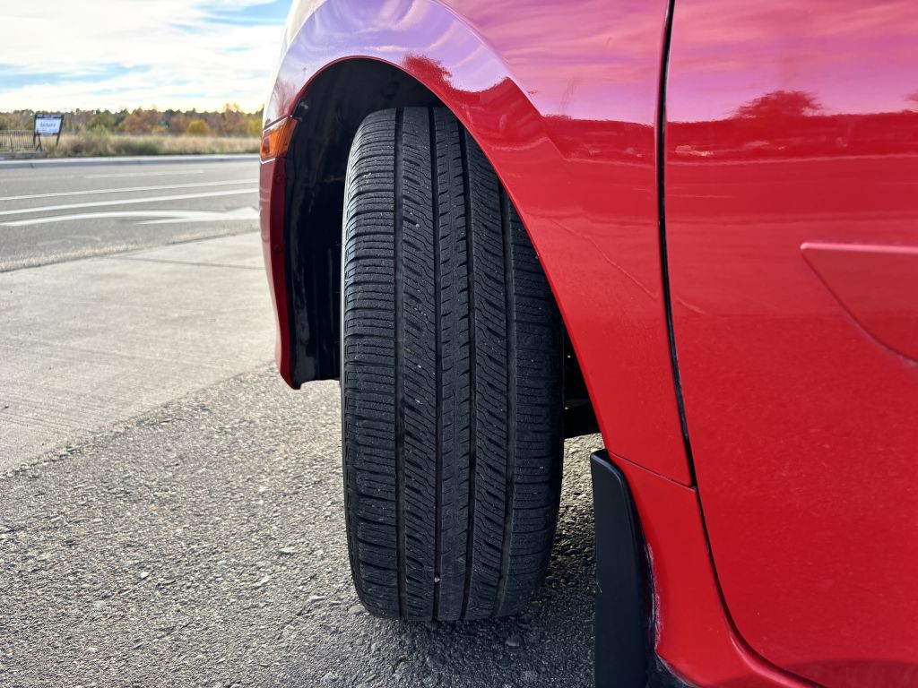 2018 Honda Civic Image 28