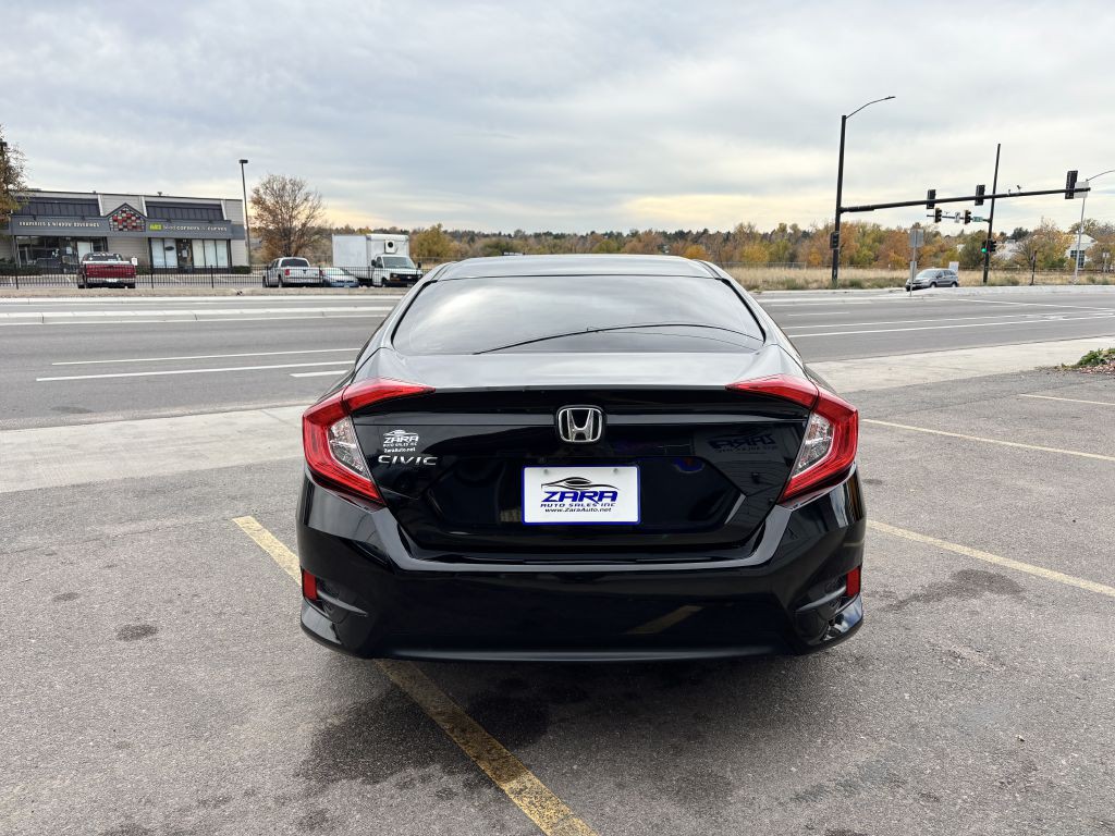 2018 Honda Civic Image 6