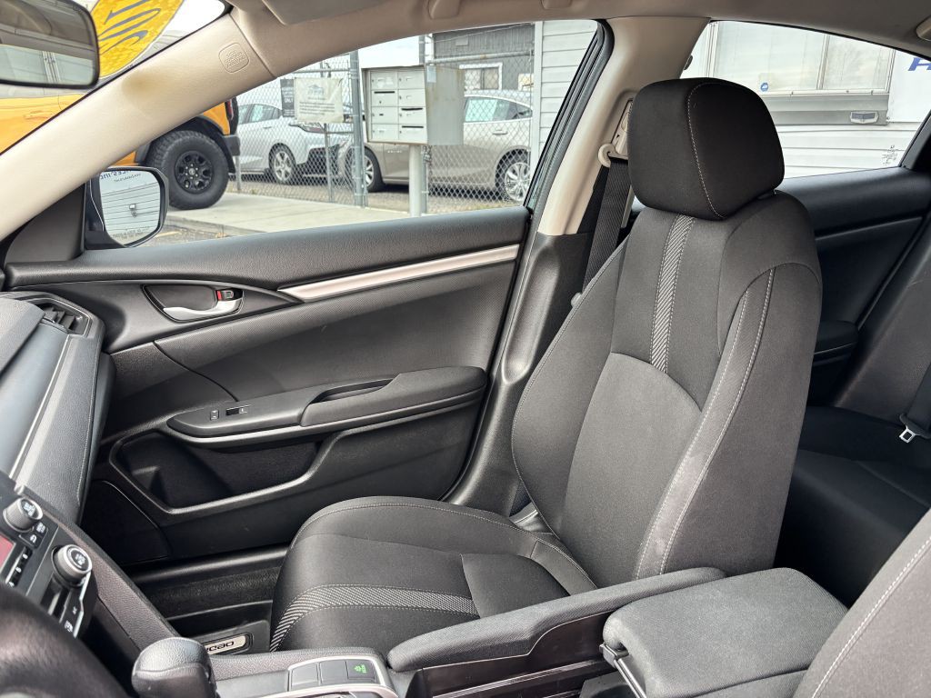 2018 Honda Civic Image 14