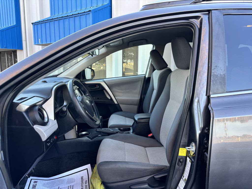 2013 Toyota Rav4 Image 12