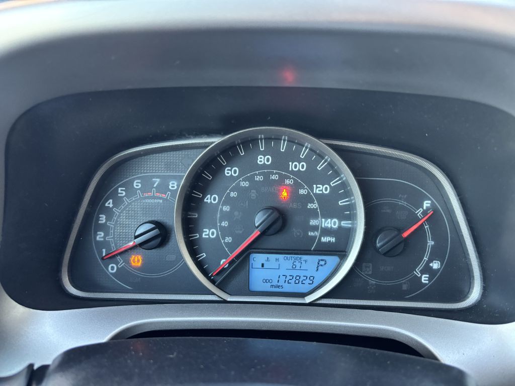 2013 Toyota Rav4 Image 22