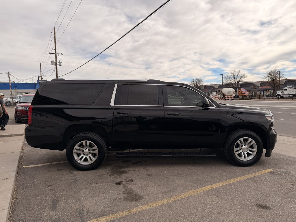 2020 Chevrolet Suburban Image 8