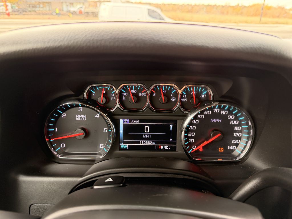 2020 Chevrolet Suburban Image 26