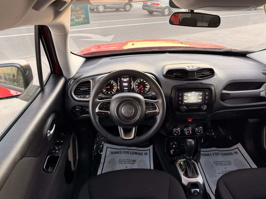 2016 Jeep Renegade Image 19