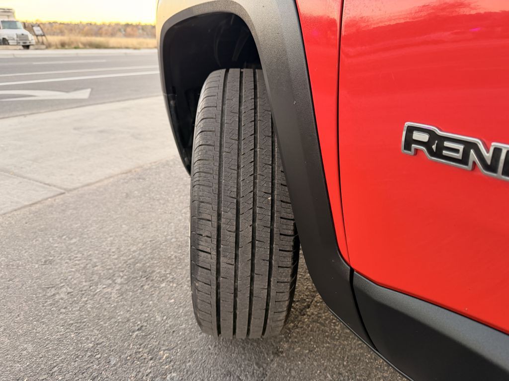 2016 Jeep Renegade Image 27
