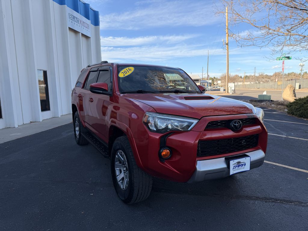 2016 Toyota 4Runner Image 9