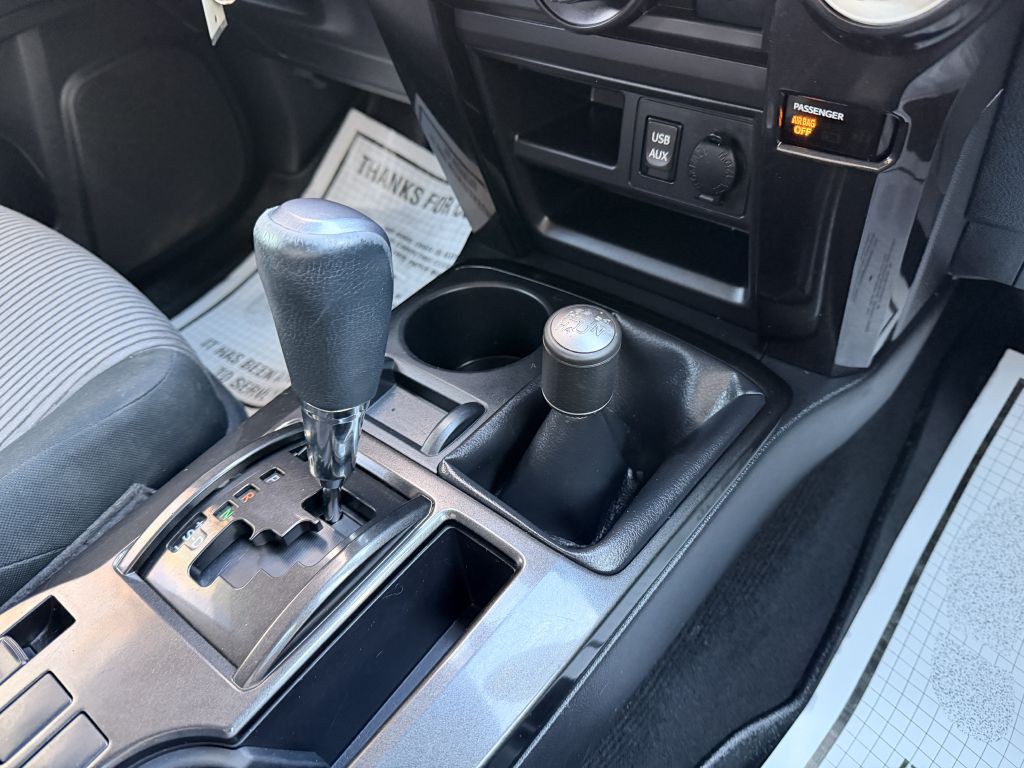 2016 Toyota 4Runner Image 20