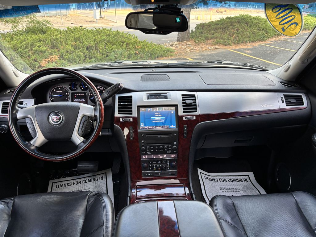 2008 Cadillac Escalade Image 20