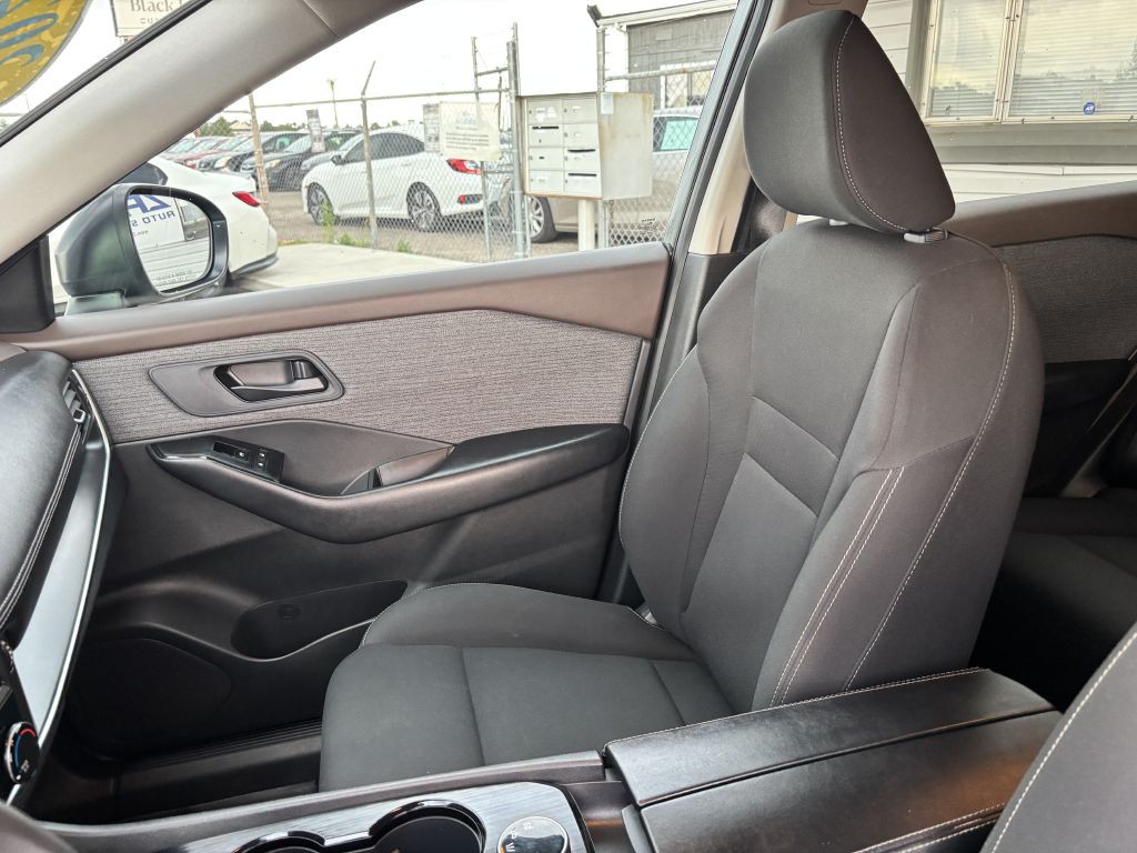 2023 Nissan Rogue Image 14