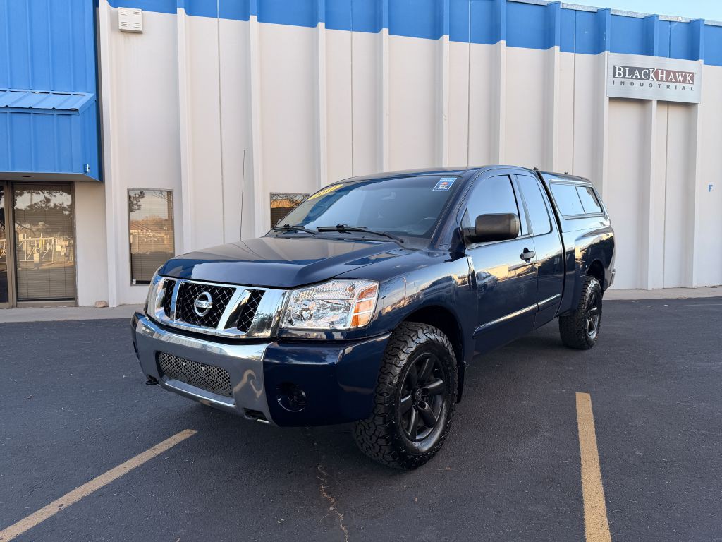 2012 Nissan Titan Image 3