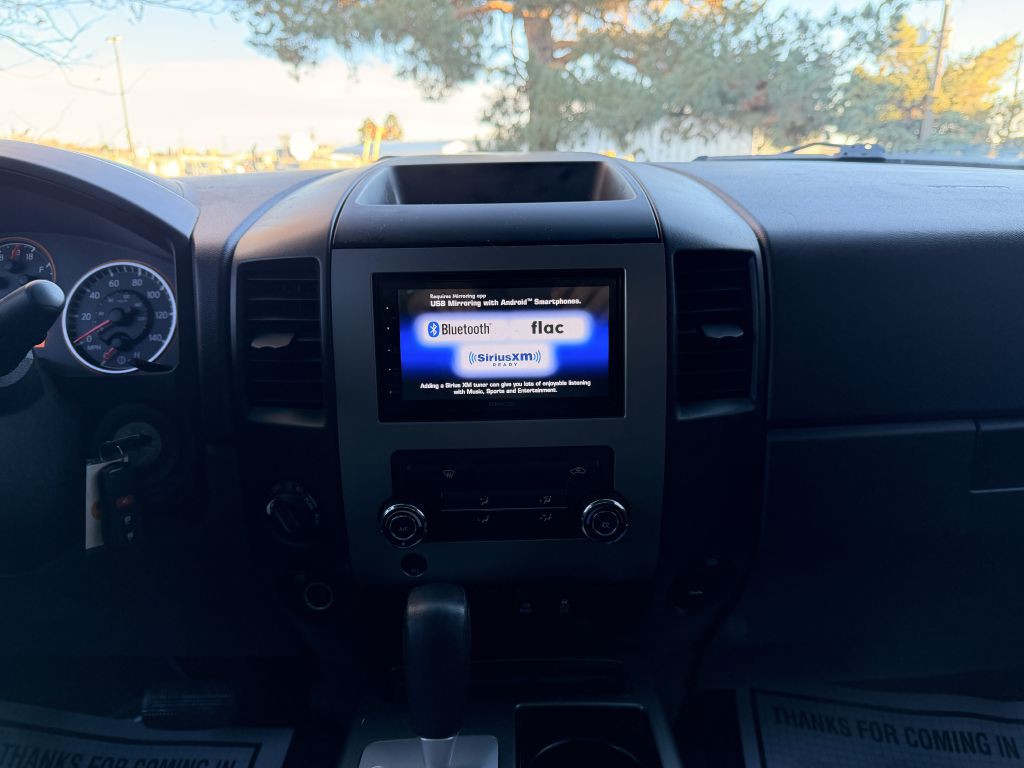 2012 Nissan Titan Image 18