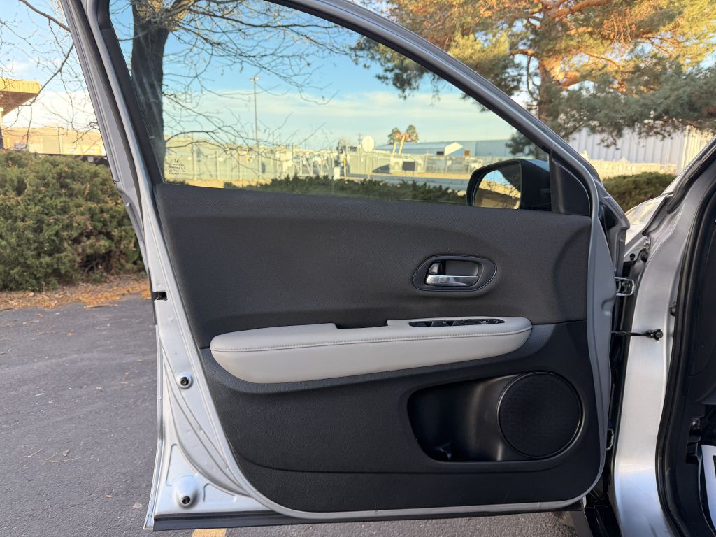 2021 Honda HR-V Image 15