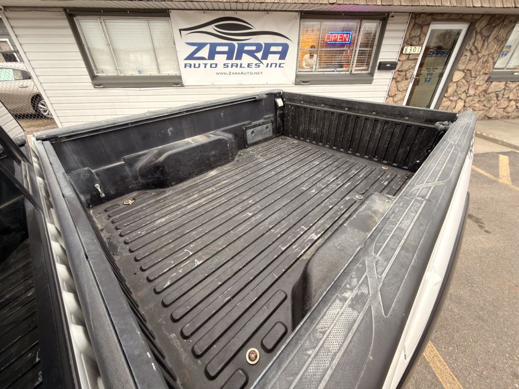 2015 Toyota Tacoma Image 26