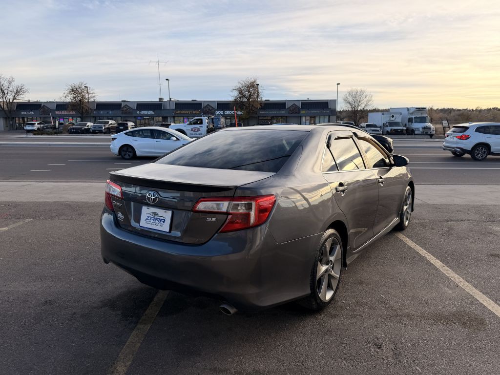 2014 Toyota Camry Image 7