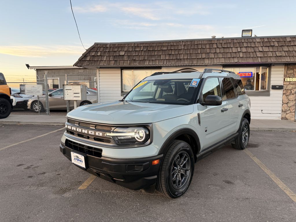 2023 Ford Bronco Image 3