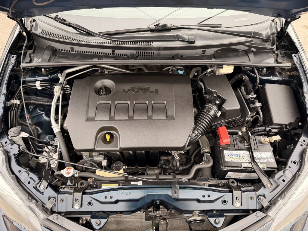 2017 Toyota Corolla Image 24