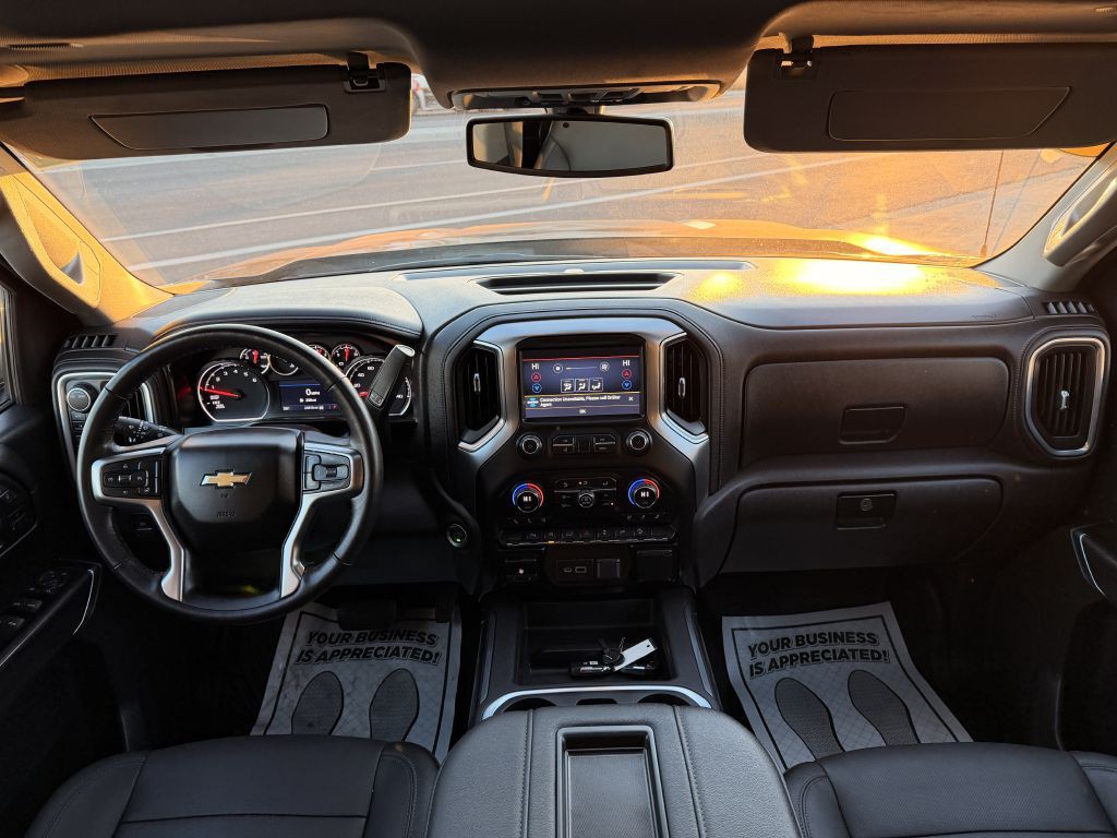 2021 Chevrolet Silverado 1500 Image 17