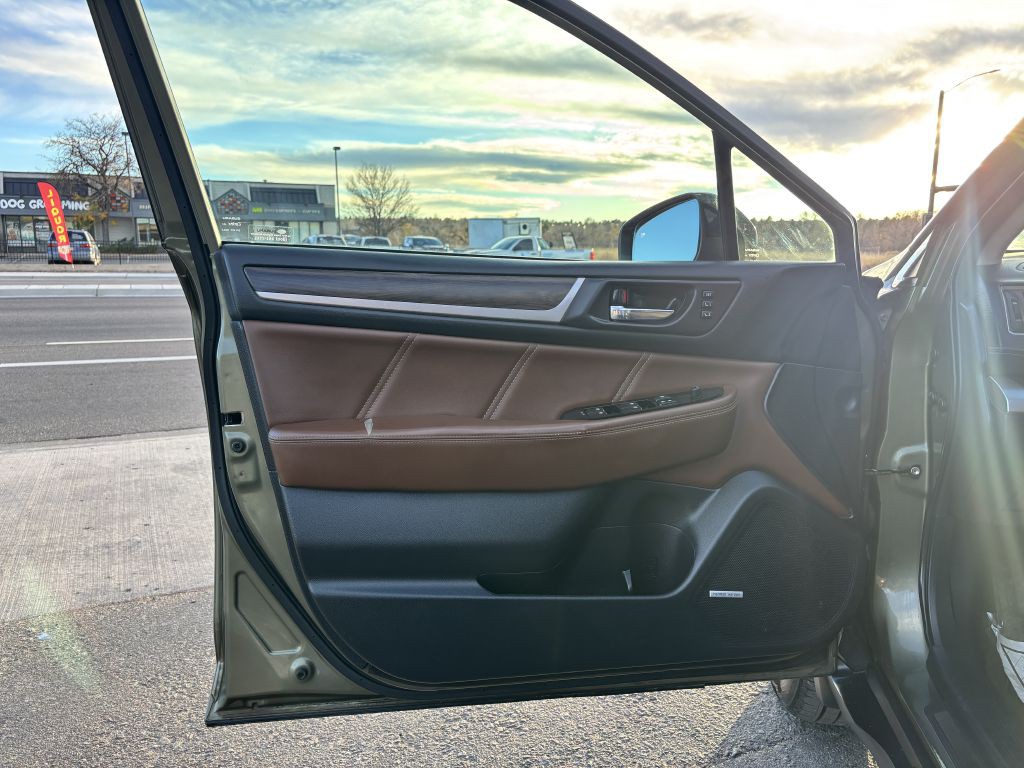 2019 Subaru Outback Image 14