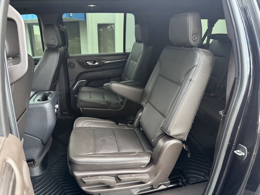 2022 GMC Yukon Image 16