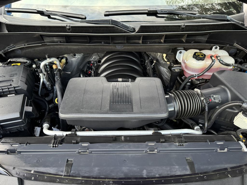 2022 GMC Yukon Image 32