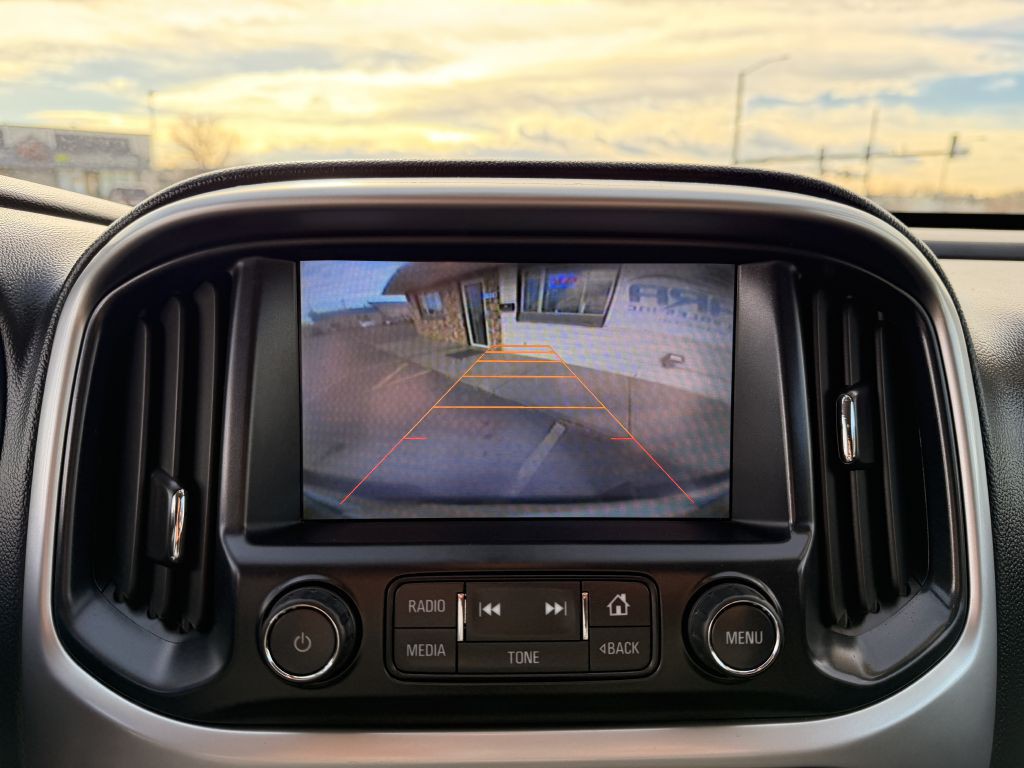 2015 Chevrolet Colorado Image 24